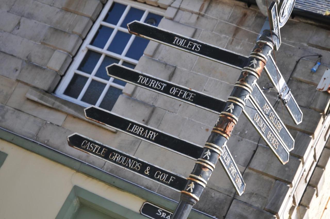 Апартаменти No5 Esplanade Court, Stornoway Town Centre Екстер'єр фото