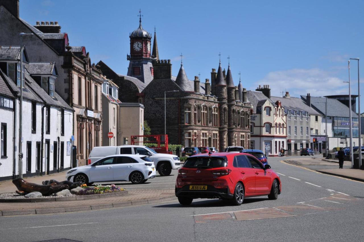 Апартаменти No5 Esplanade Court, Stornoway Town Centre Екстер'єр фото