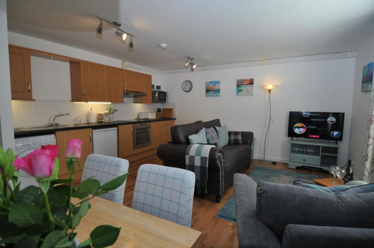 Апартаменти No5 Esplanade Court, Stornoway Town Centre Екстер'єр фото