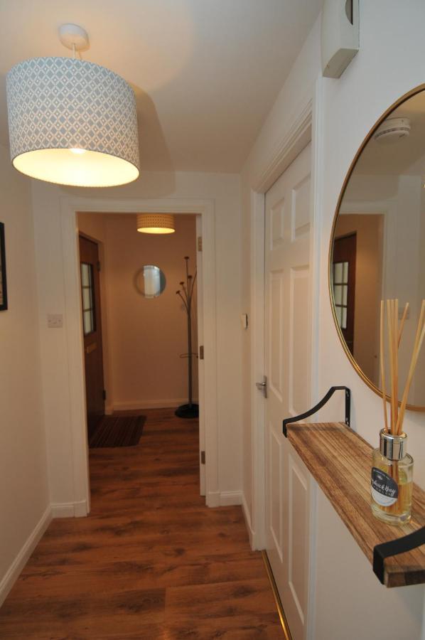 Апартаменти No5 Esplanade Court, Stornoway Town Centre Екстер'єр фото